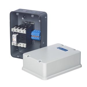 Metal enclosed 4 pole contactor 40A 230V coil